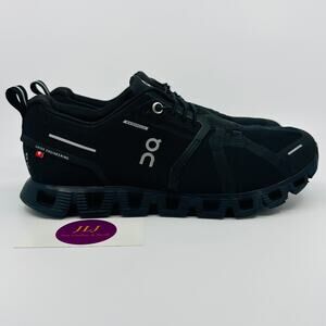 On Running Women's Cloud 5 Waterproof All Black Athletic Sneaker Shoes Size 8